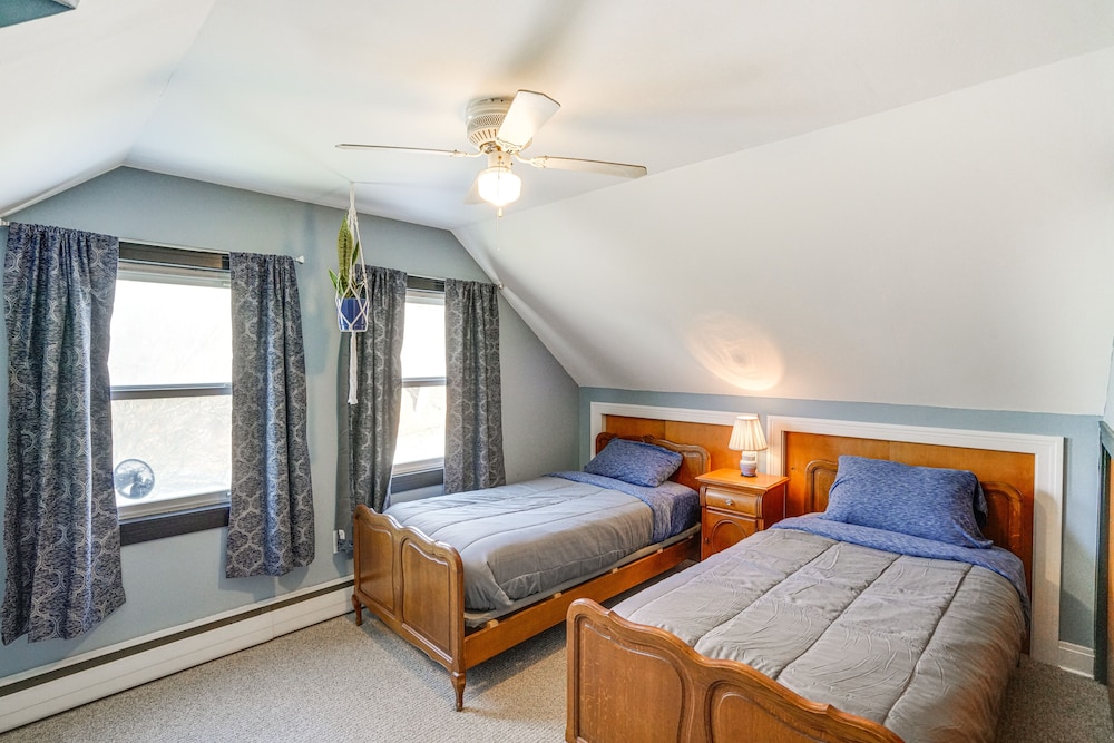 House (4 Bedrooms) photo 2