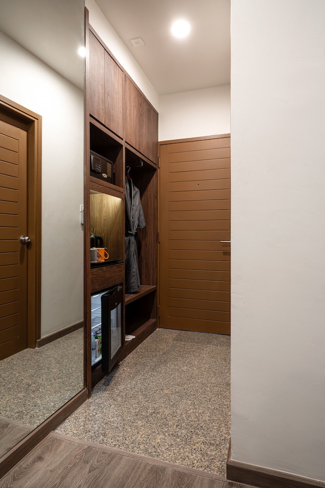 Deluxe Double or Twin Room photo 3
