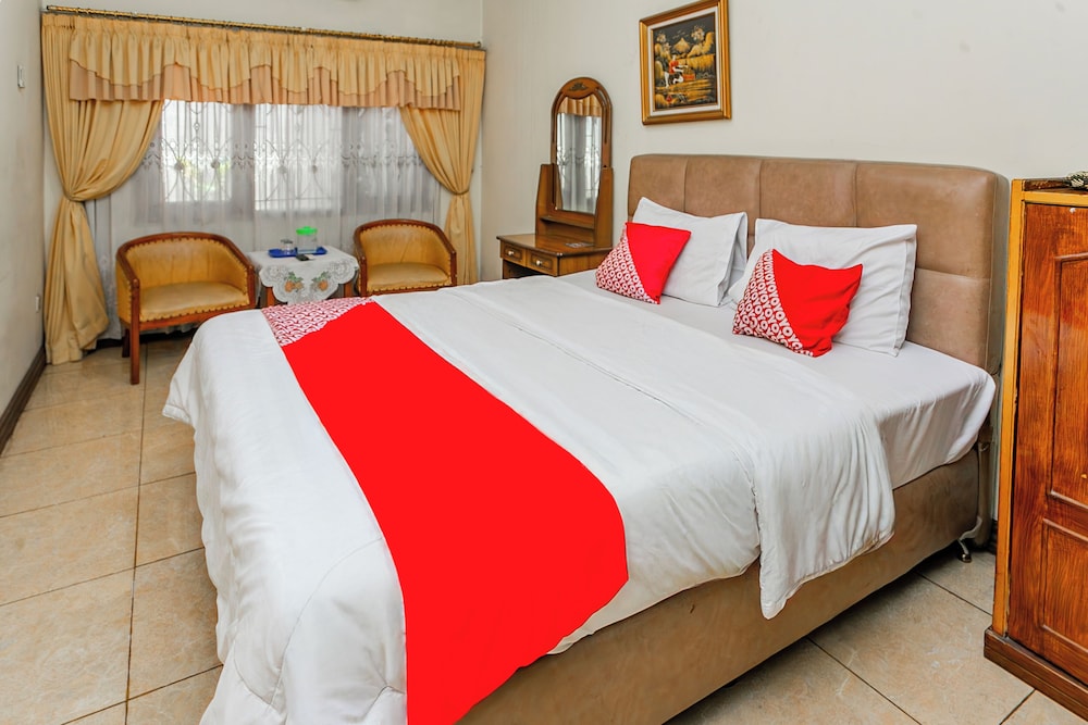 Economy Suite photo 1