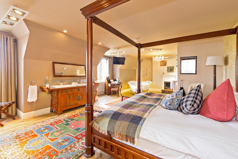 Signature Room