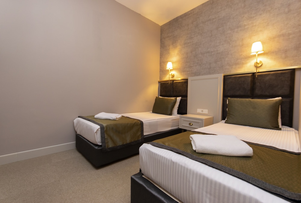 Family Suite - Photo 16
