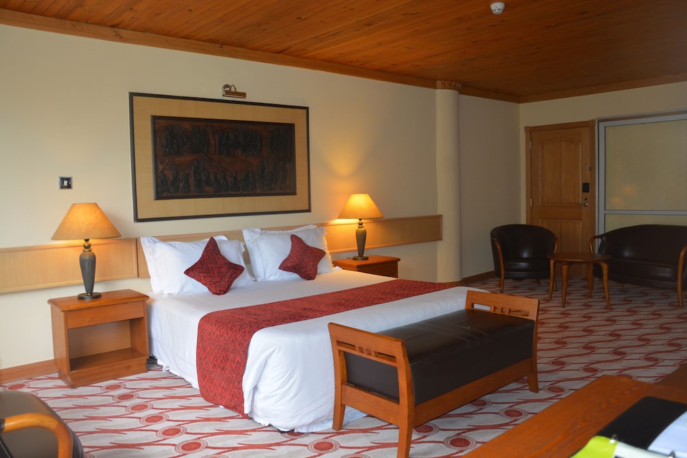 Honeymoon Suite photo 1