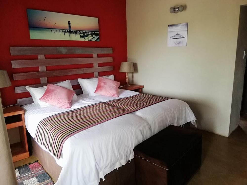 Deluxe Twin Room - Photo 4