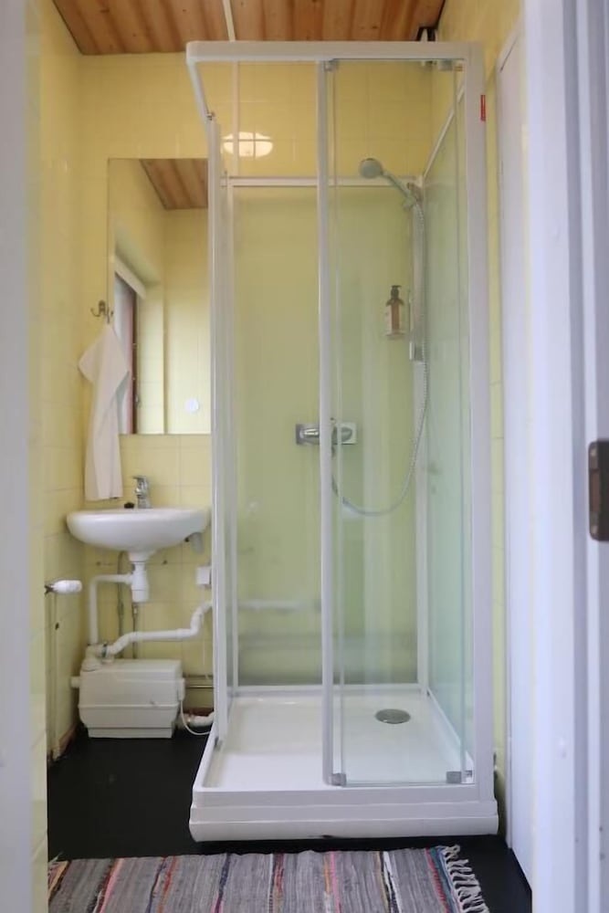 Basic Double or Twin Room photo 3