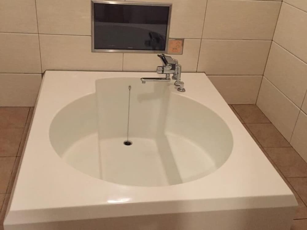 (25sqm) Standard Double Room photo 2