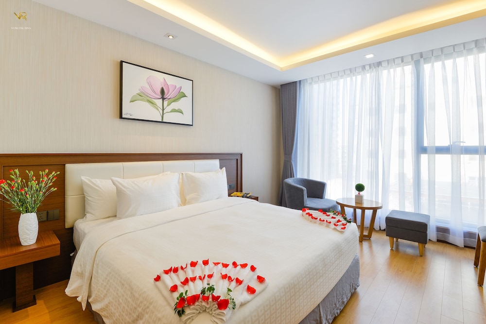 Deluxe Room, Non Smoking - Photo 3