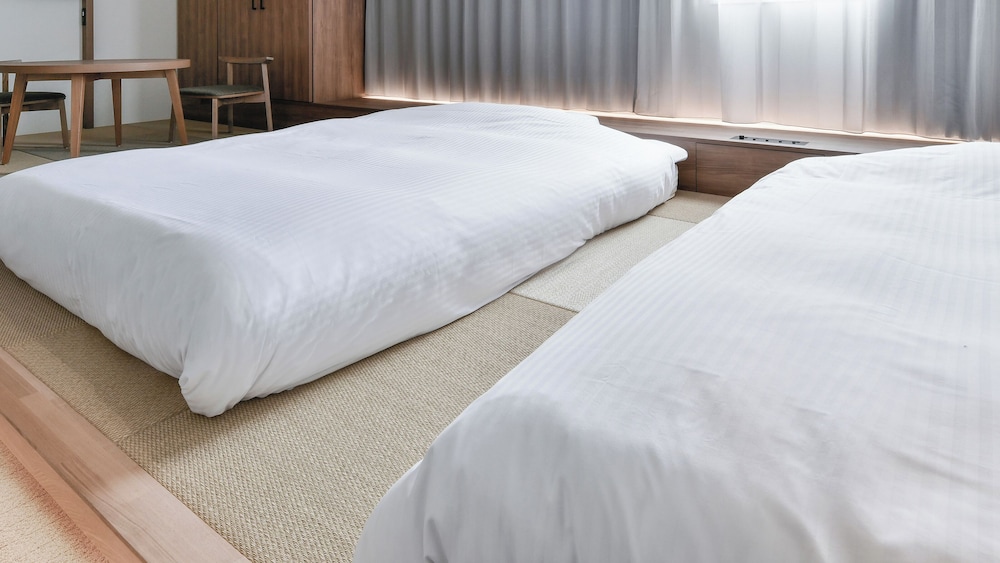 Premium Room - Photo 7