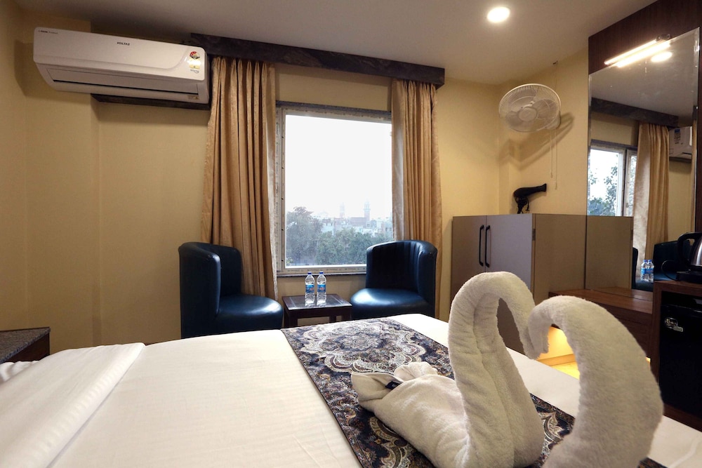 Standard Double Room, Garden View