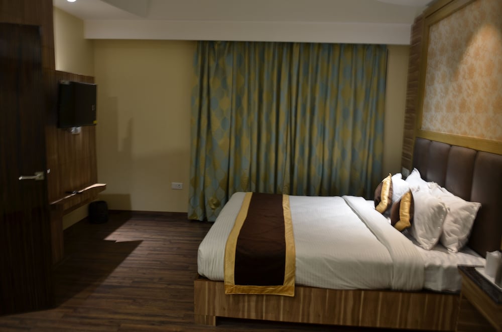 Deluxe Double Room photo 2