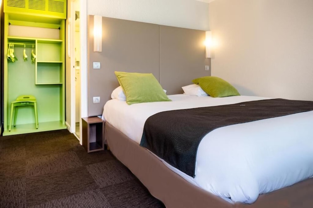 Standard Quadruple Room photo 2