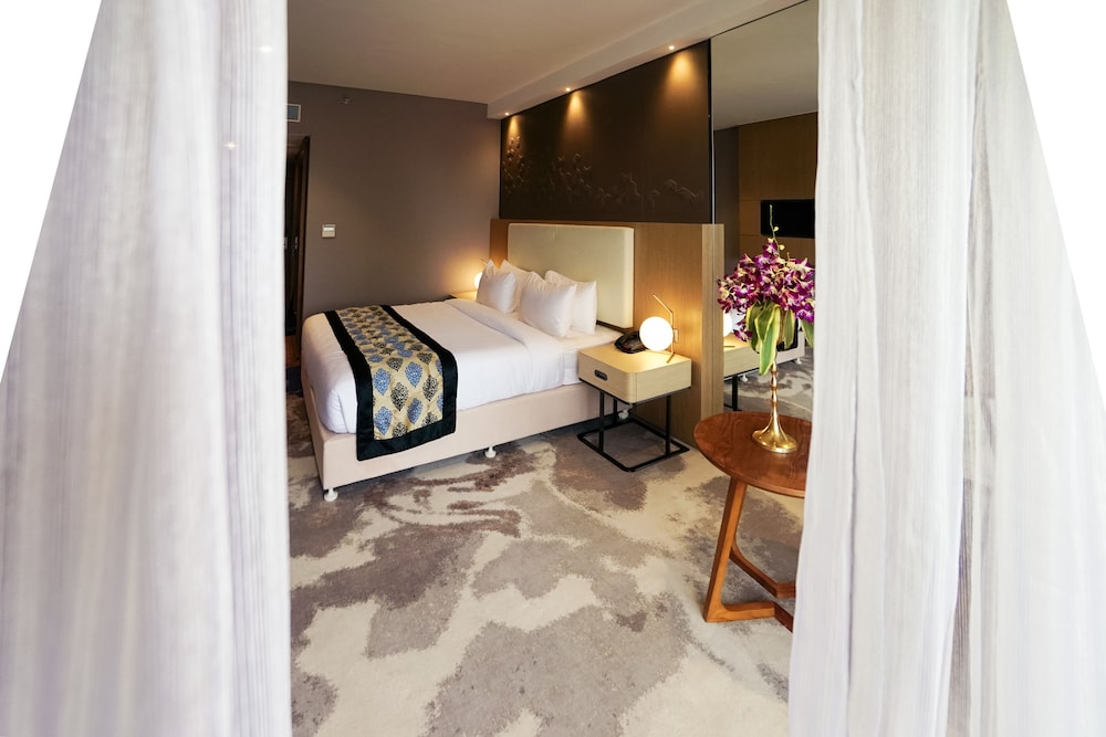 Premium Room - Photo 5