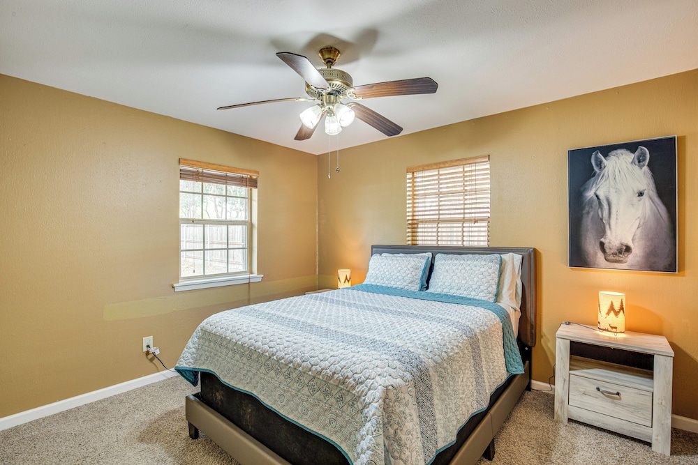 House (2 Bedrooms) photo 2