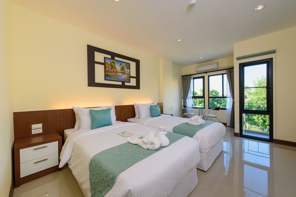 Superior Twin Room - Photo 1
