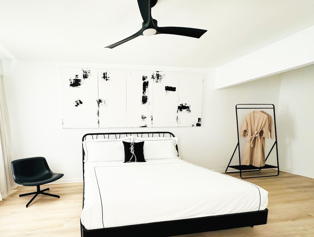 Royal Studio Suite photo 1
