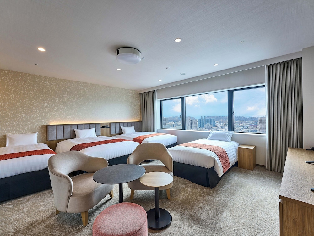 Fourth Room, Non Smoking