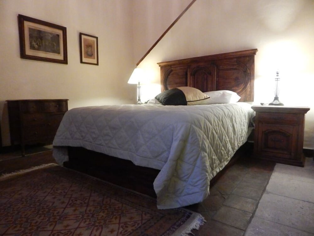 Junior Double Room, 1 Queen Bed photo 2