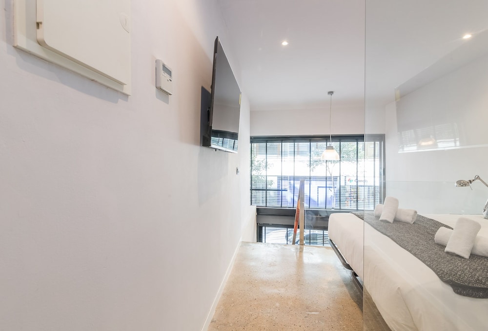 City Duplex, 1 Double Bed, Non Smoking, Private Bathroom photo 3
