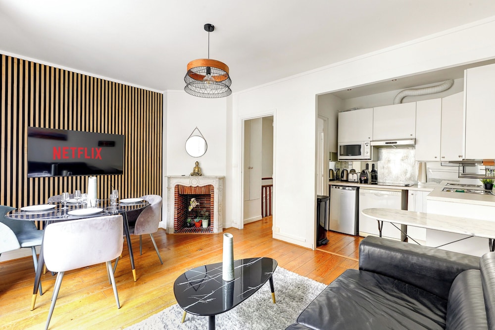 City Apartment, 1 Double Bed with Sofa bed, Non Smoking, Fireplace photo 3