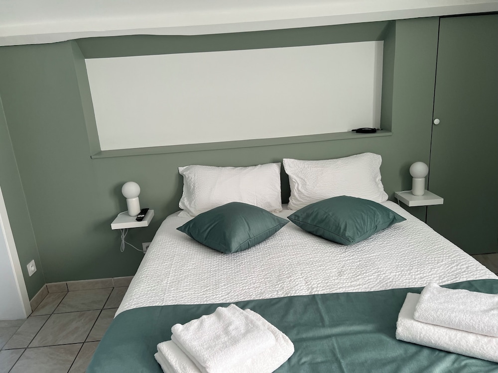 Family Quadruple Room, Garden View photo 3