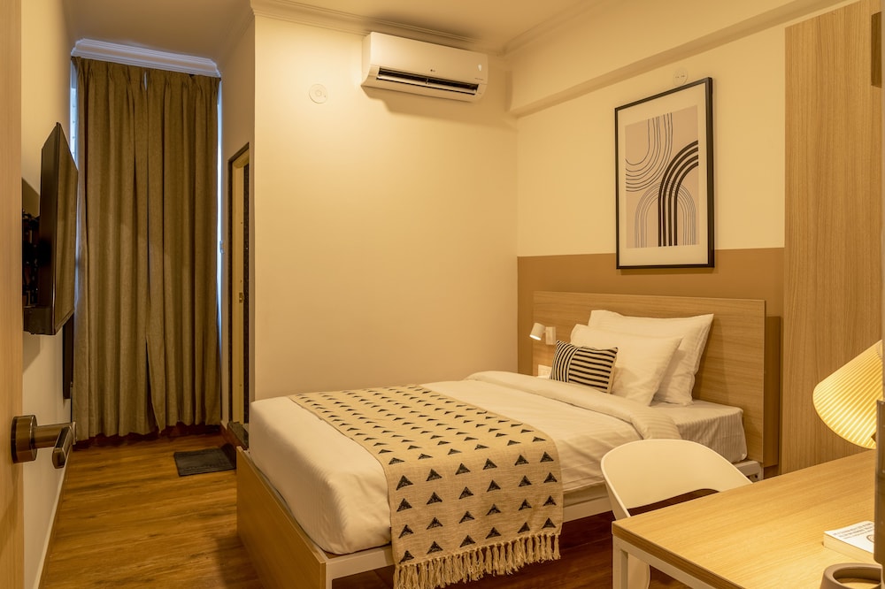 Standard Double Room - Photo 6