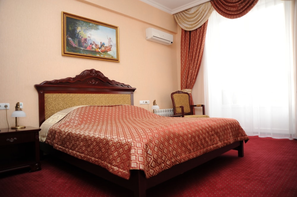 Luxury Suite photo 2