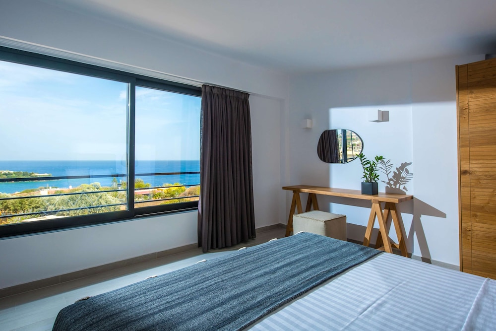 Deluxe Maisonette Sea View - Photo 1