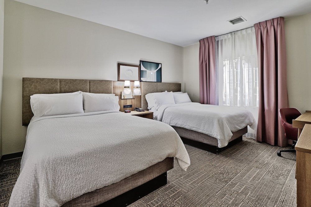 Suite, 1 Bedroom, Kitchen (2 Dbl Beds) - Photo 5