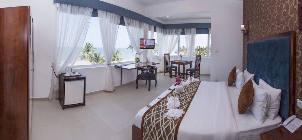 Super Deluxe Room With Direct Sea View photo 3