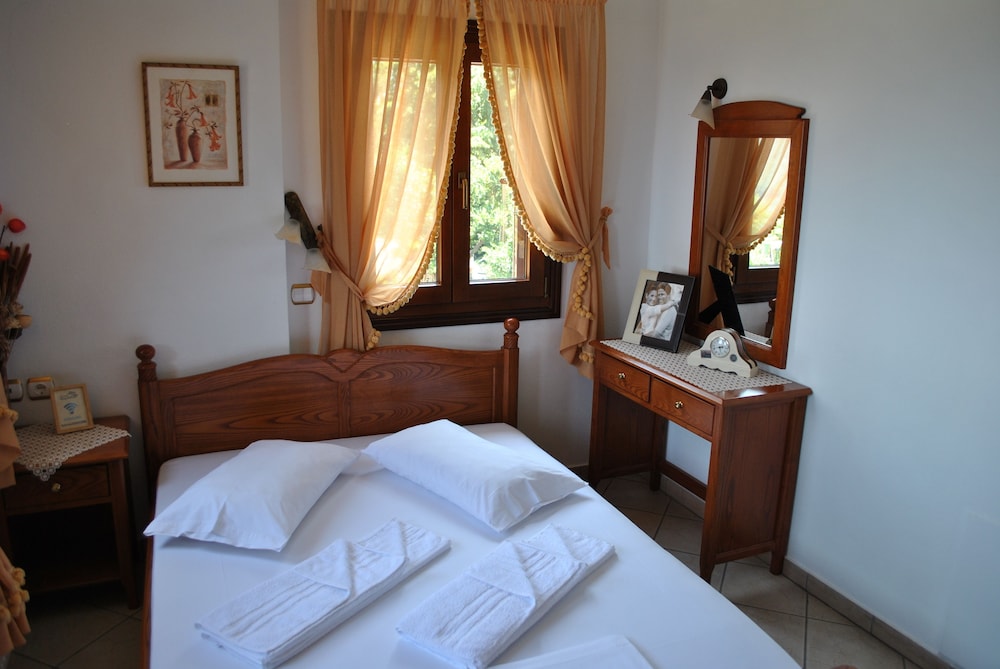 Superior Studio, 1 Bedroom photo 3