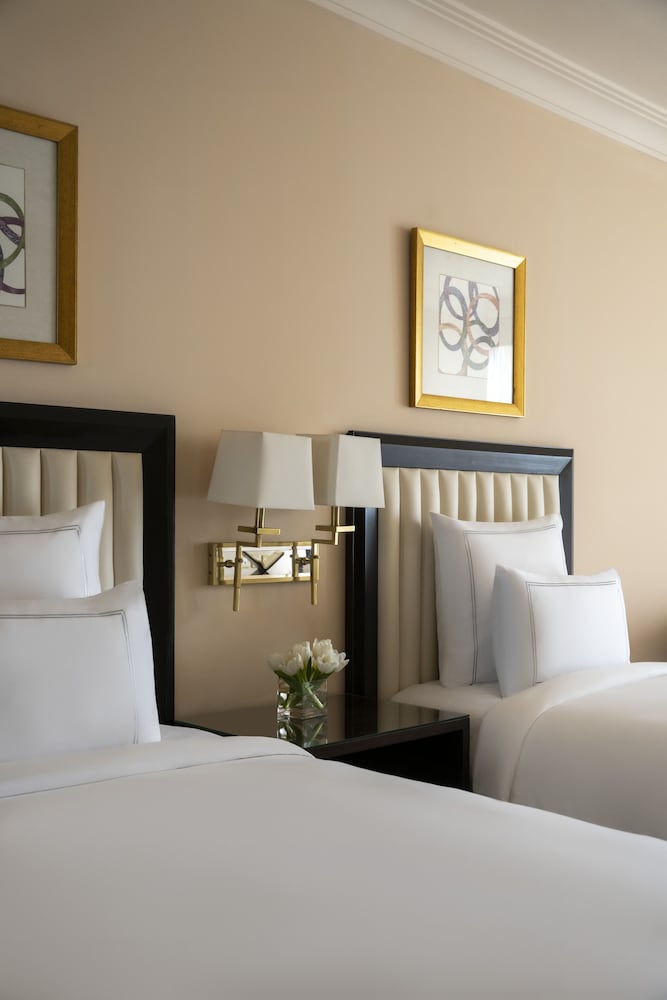 Classic Room, 3 Twin Beds (Partial Kaaba view)