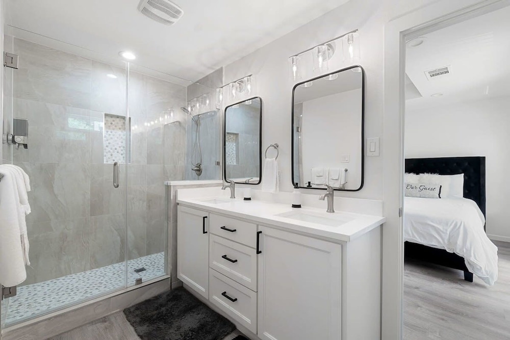 Urban Retreat With Pool Near Downtown Dallas, 写真 41