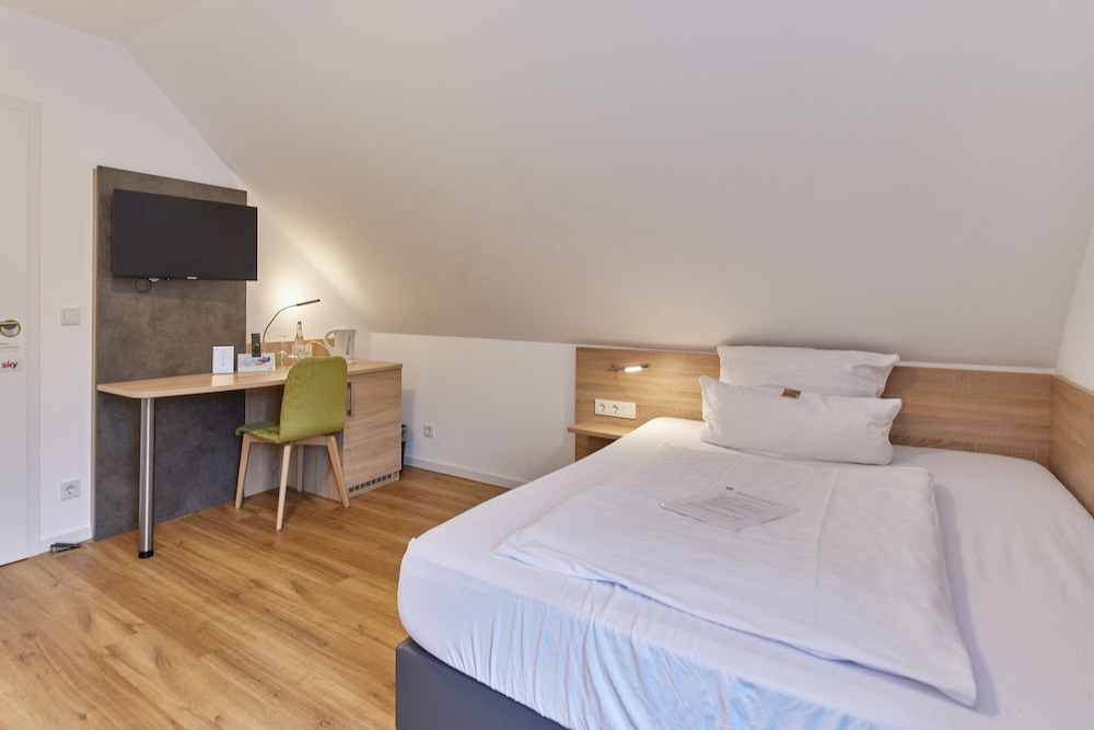 Comfort Single Room, 1 Twin Bed, Allergy Friendly, Garden View photo 3