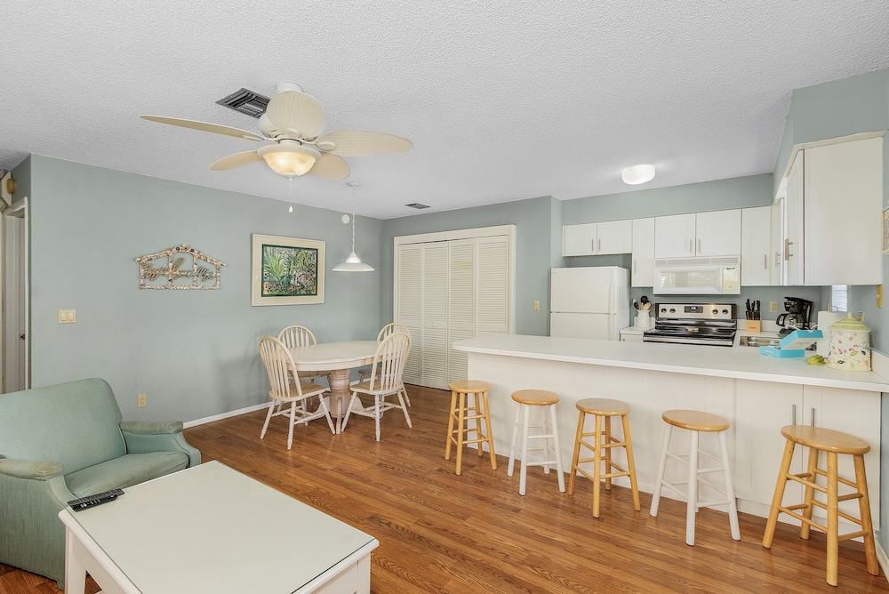 House, 1 Bedroom photo 3