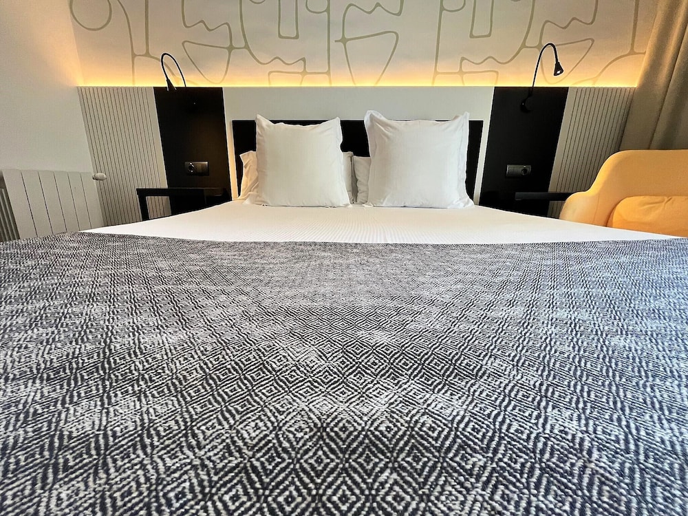 Single Room, Terrace