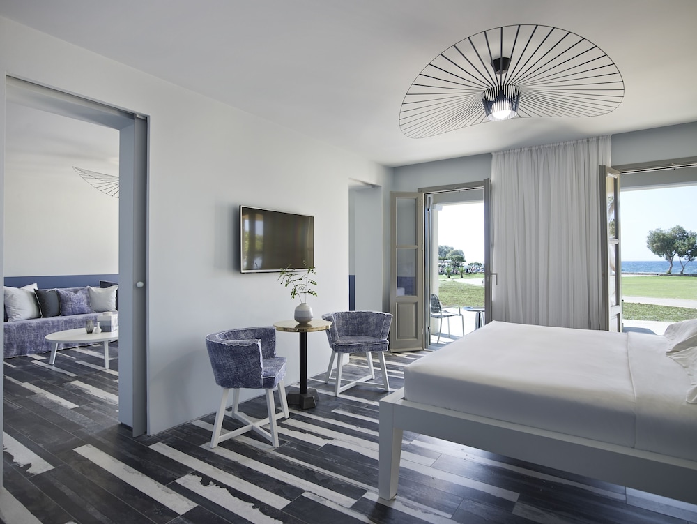 Luxury Suite, 1 Bedroom, Terrace, Sea View photo 1