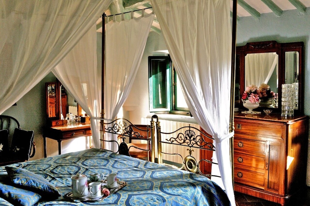 Villa (5 Bedrooms) photo 1