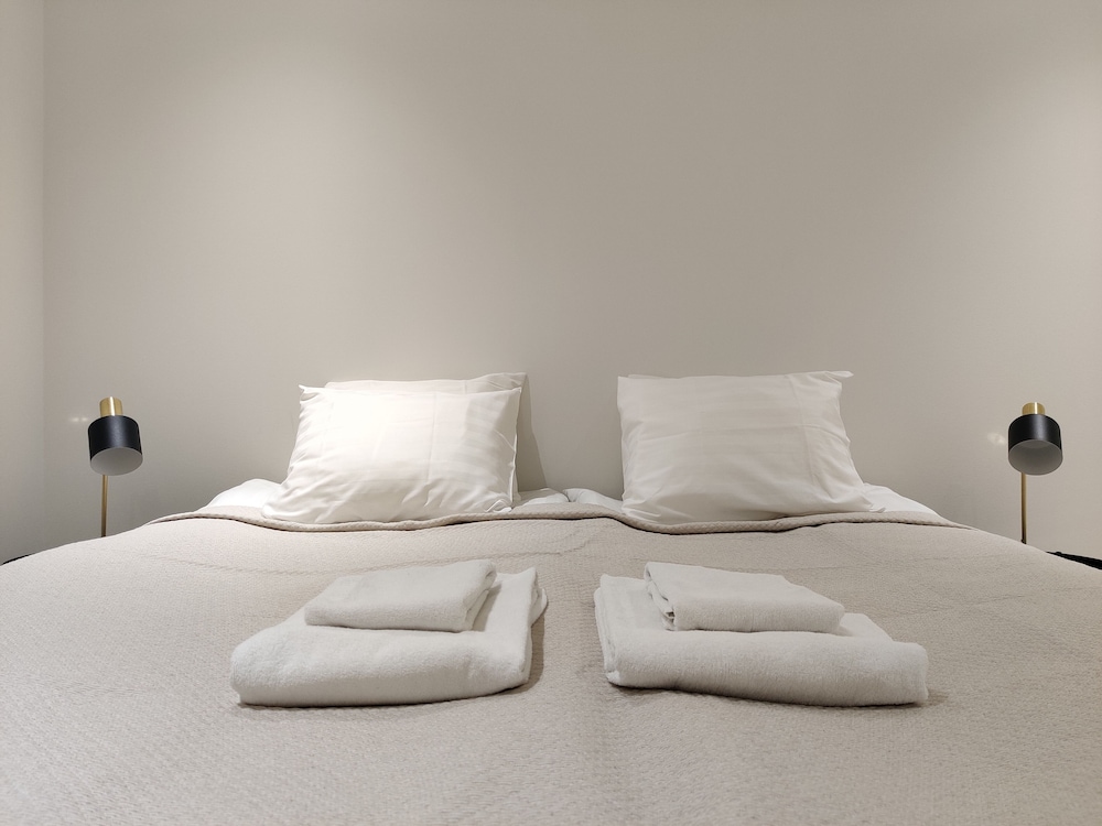 Basic Apartment