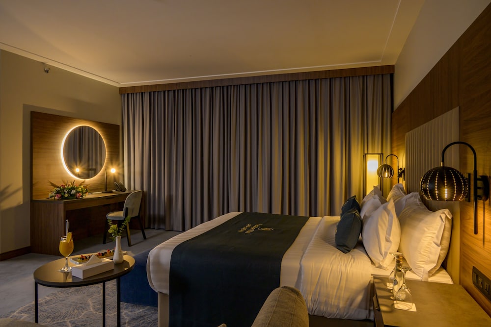 Deluxe Room - Photo 2