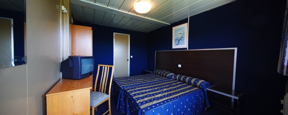Double Or Twin Room photo 2