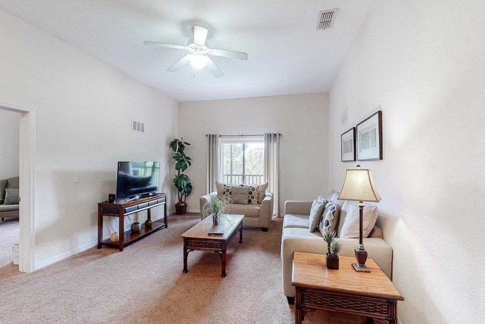 Condo, 3 Bedrooms