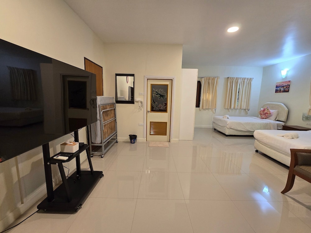 Superior Twin Room - Photo 3
