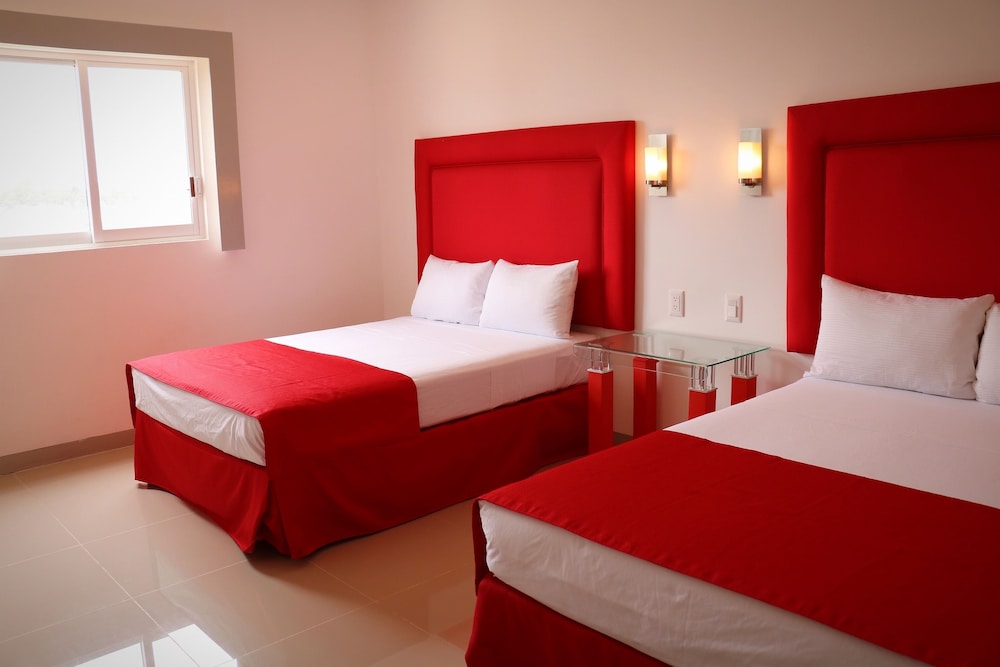 Standard Room, 2 Double Beds photo 3
