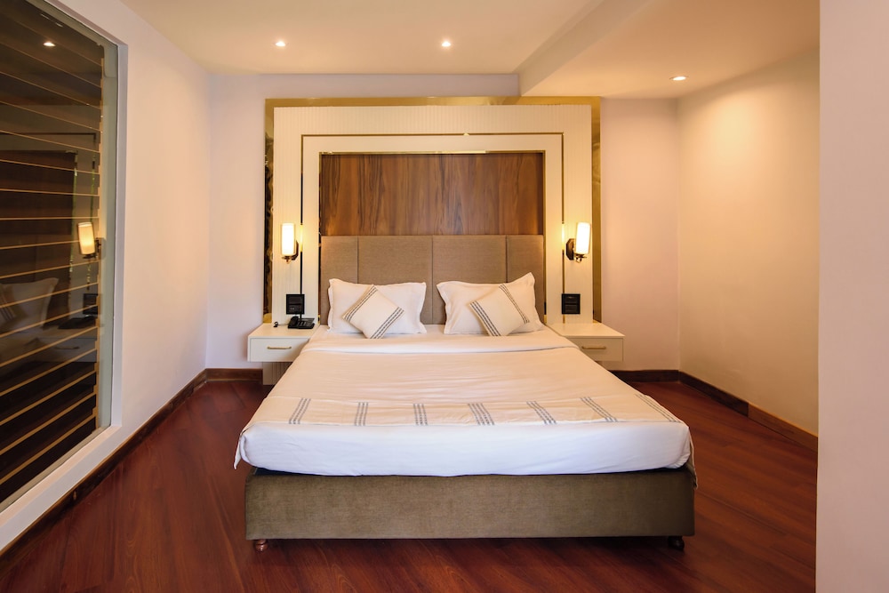 Executive Suite photo 3
