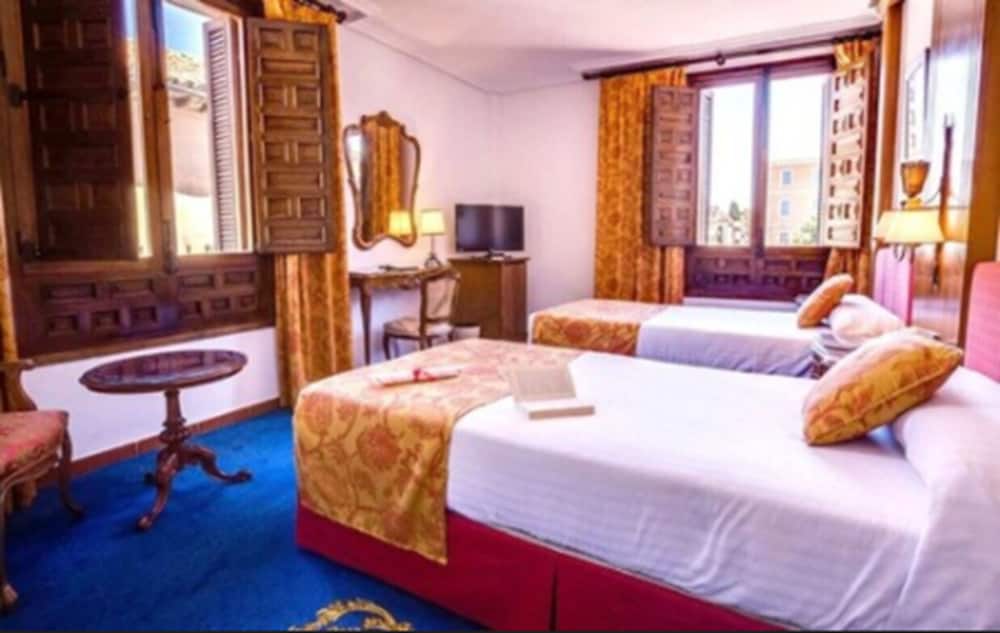 Superior Double Room - Photo 2