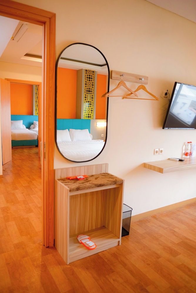 Room (Suite) - Photo 1