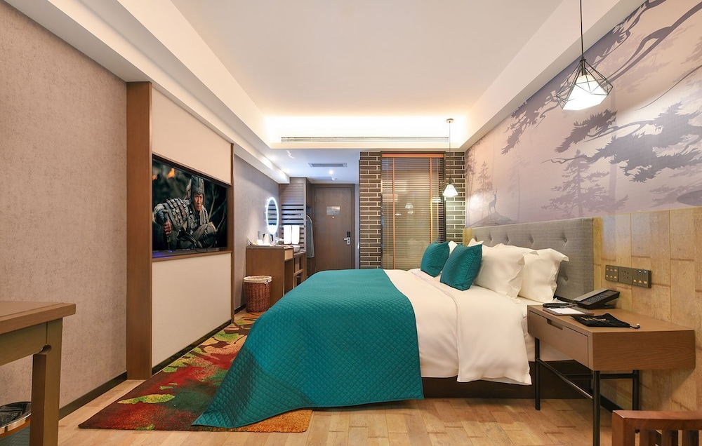 Basic Single Room, Hill View