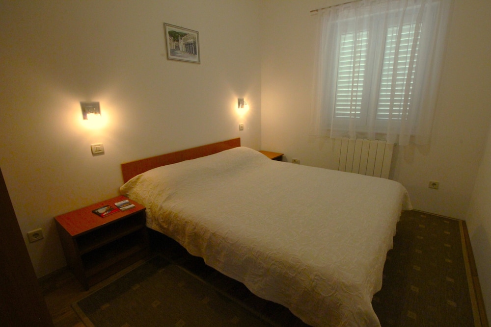Economy Apartment, Ground Floor photo 2