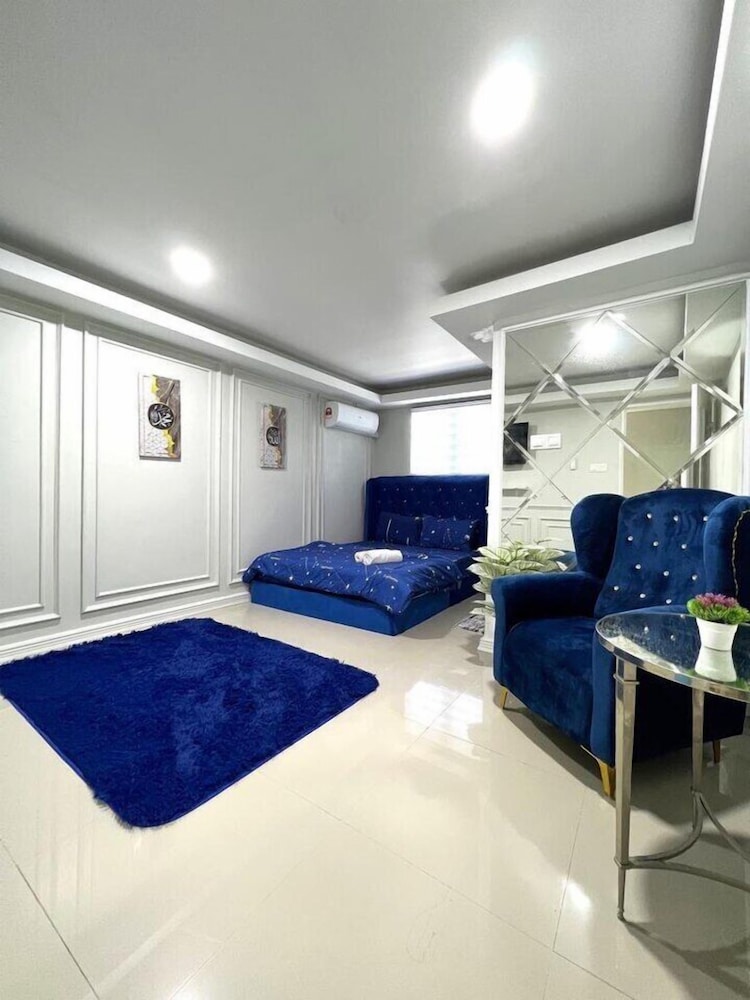 Premium Room - Photo 1