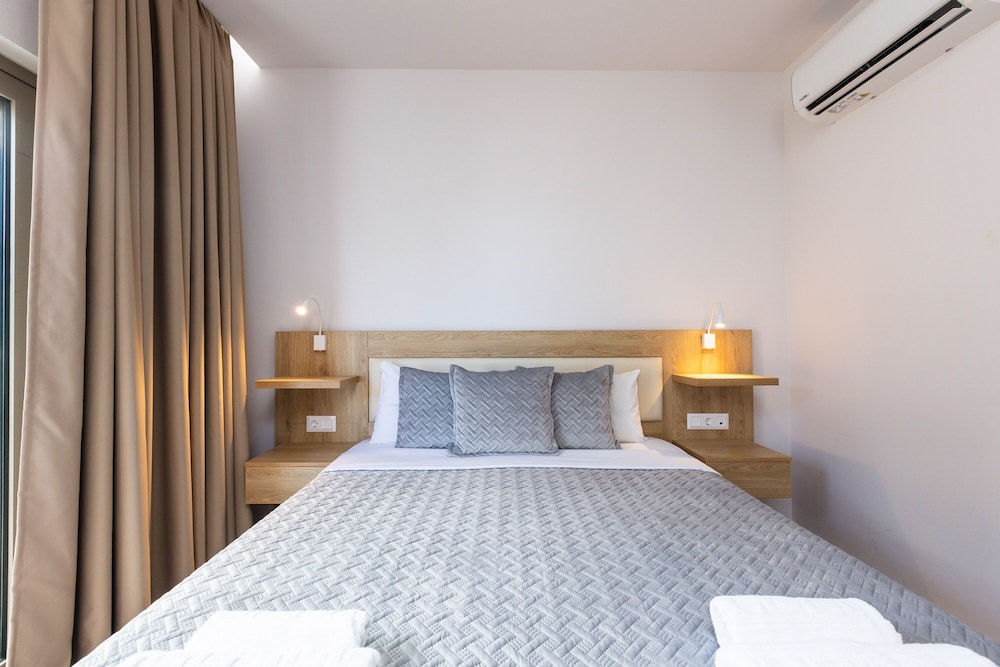 Standard Room with Side Sea View