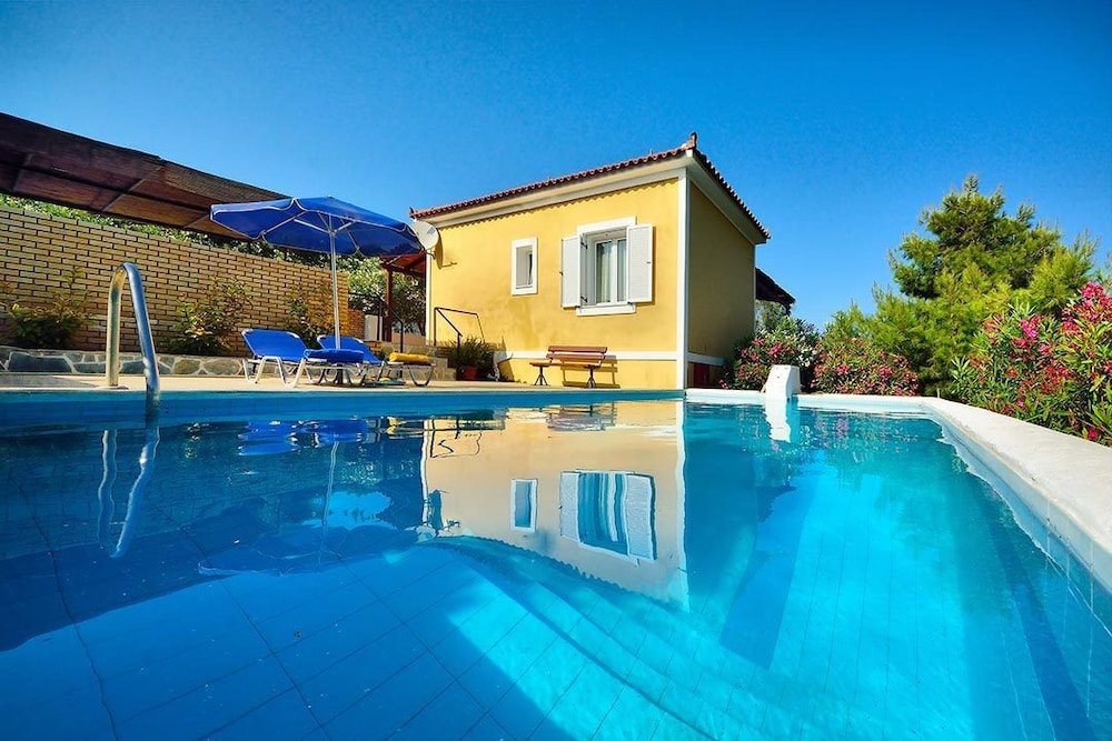 Villa, 1 Bedroom (Yellow)